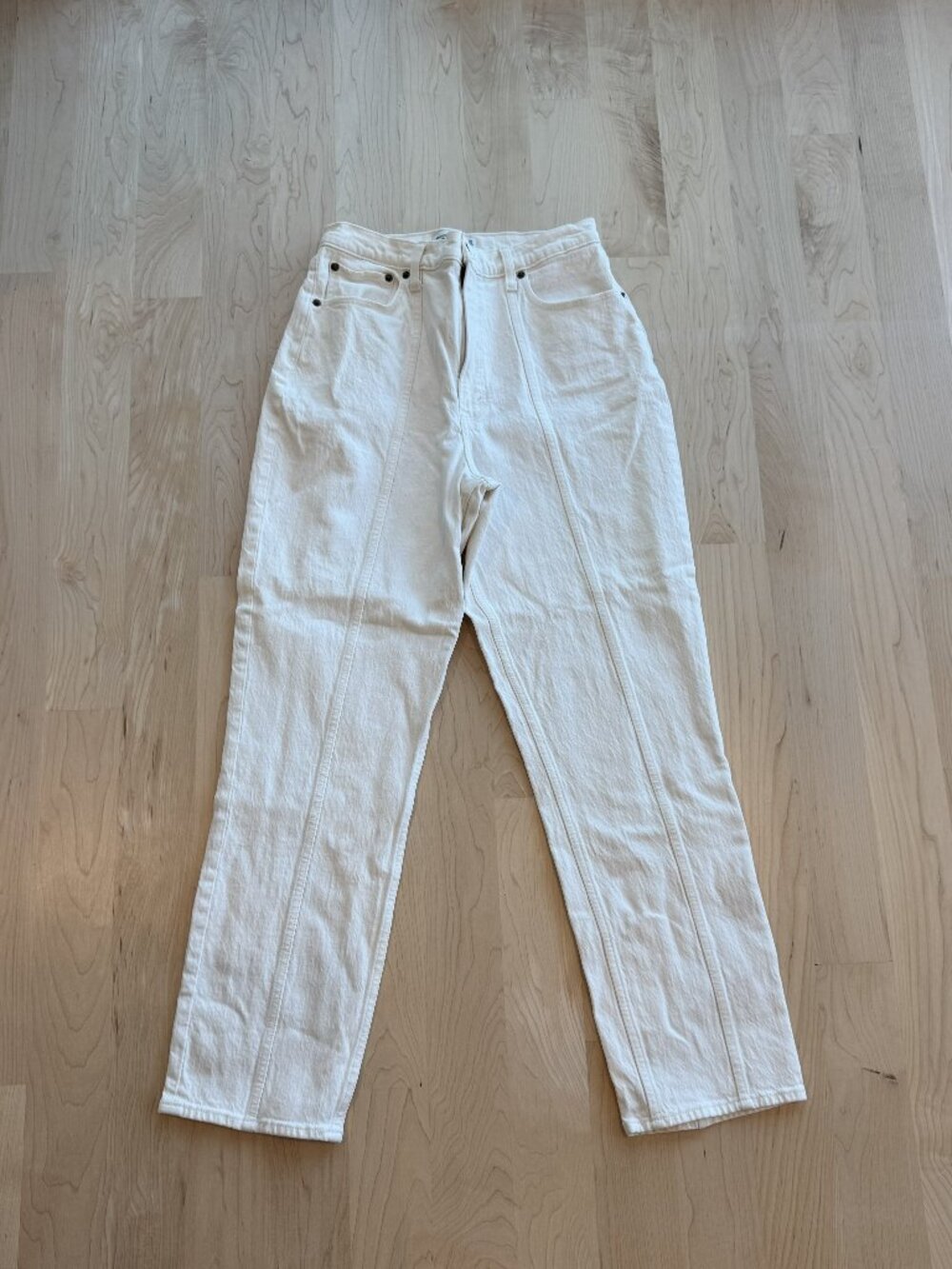 Abercrombie 90s Straight Curve Love Ultra High Rise Jeans